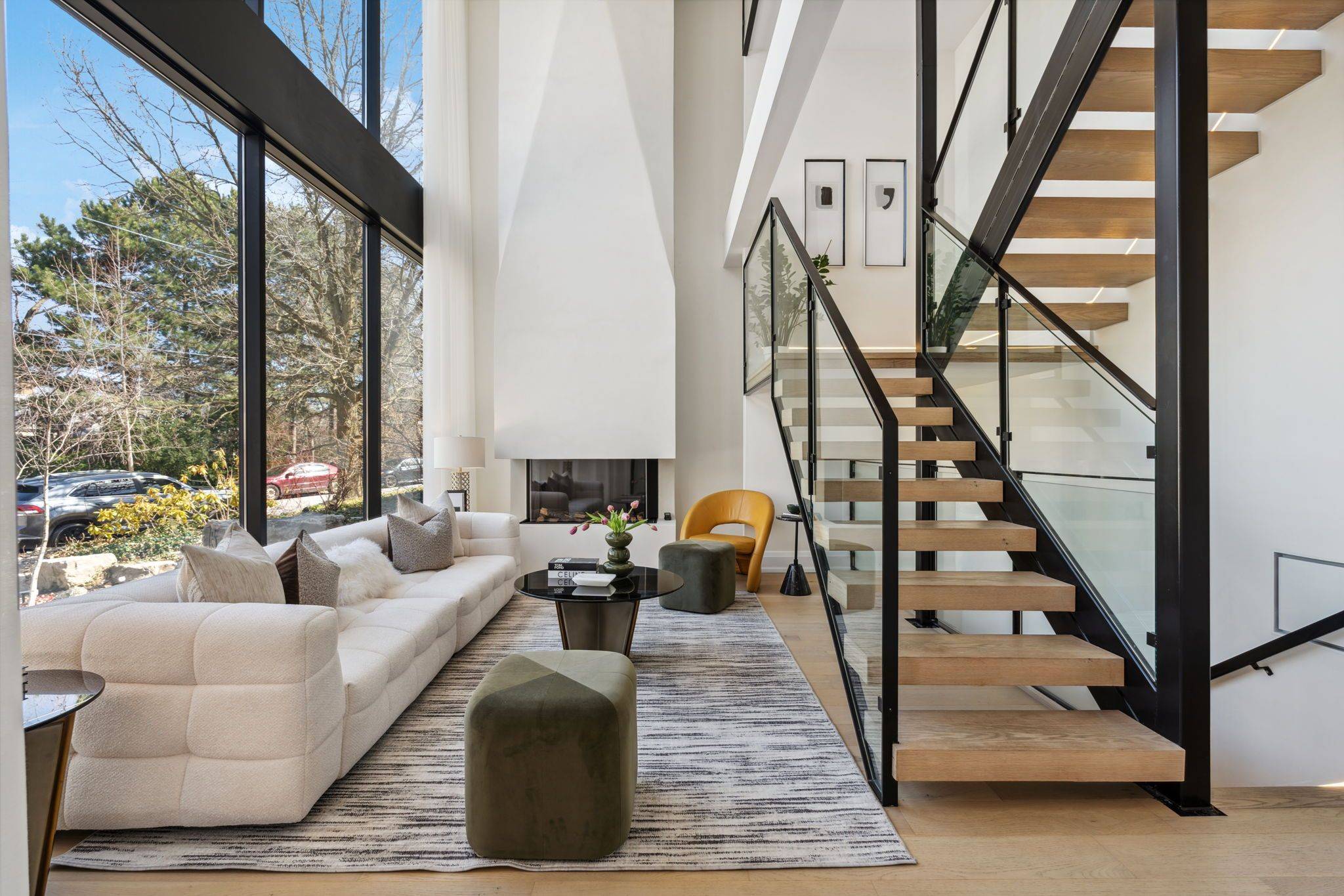 75 Lawrence CRES, Toronto C04, ON M4N 1N3