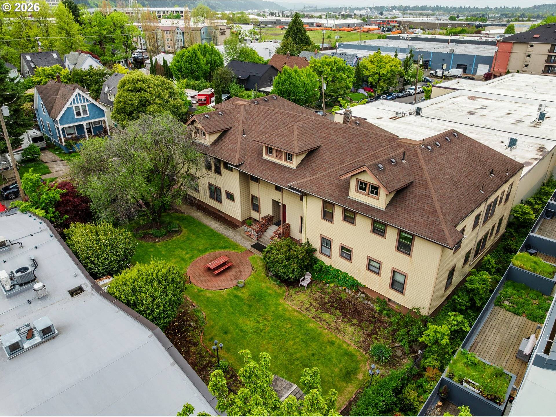 1830 NW 23RD PL, Portland, OR 97210