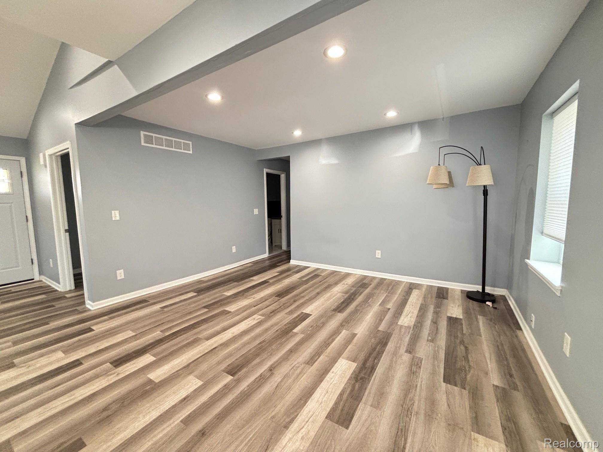 30559 Marshall ST, Southfield, MI 48076