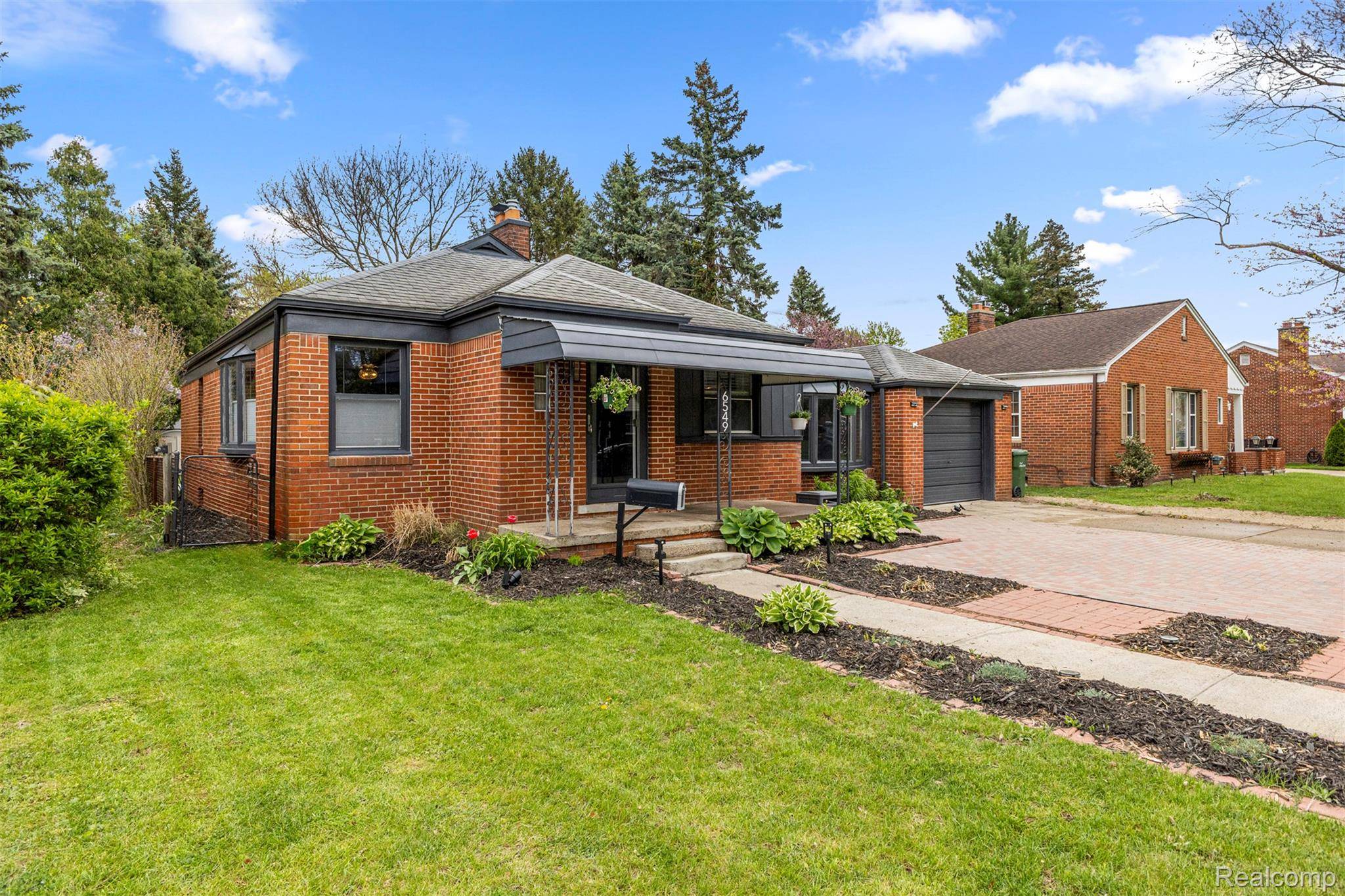 6549 Shenandoah AVE, Allen Park, MI 48101