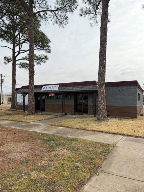 301 W Malloy Bridge Road, Seagoville, TX 75159