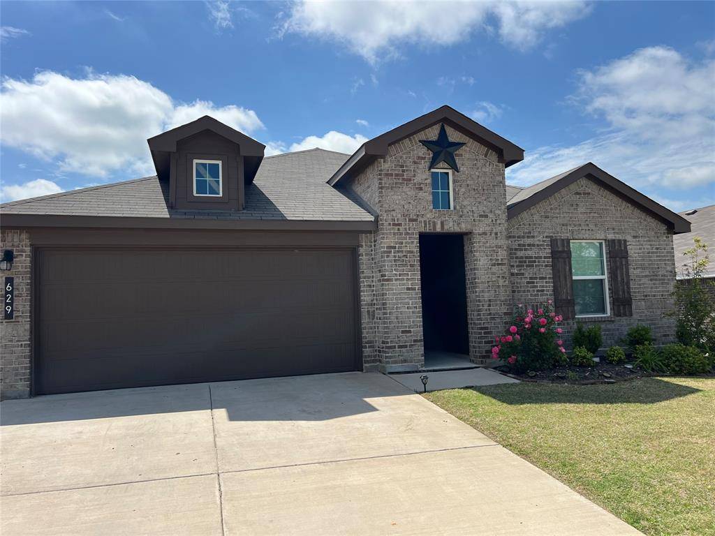 629 Turtle Creek Park Trail, Alvarado, TX 76009