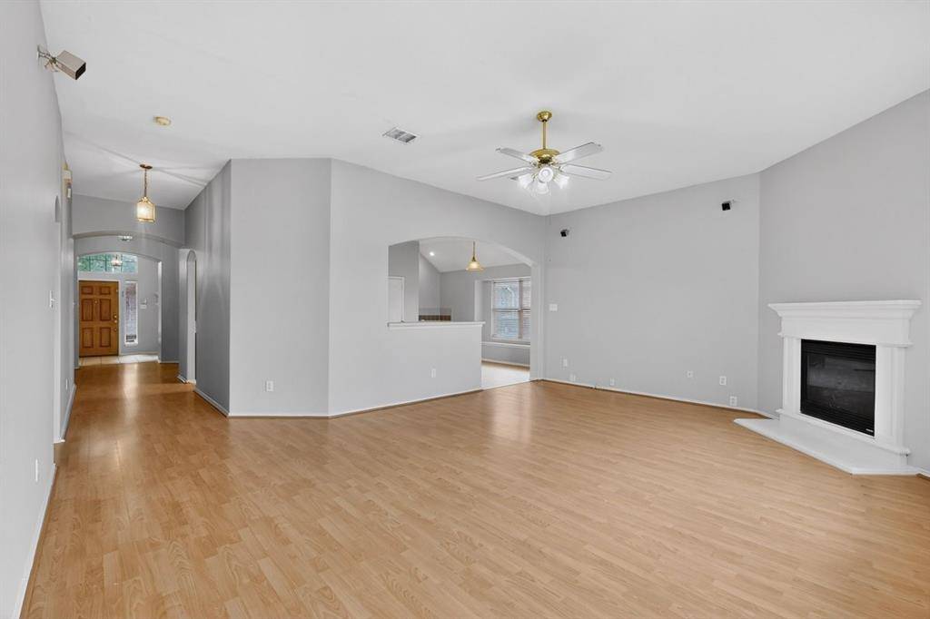 10805 Nantucket Drive, Rowlett, TX 75089