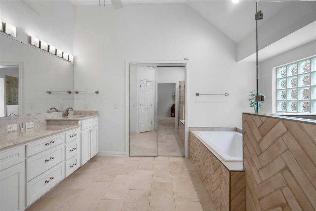 5849 Pebblestone Lane, Plano, TX 75093