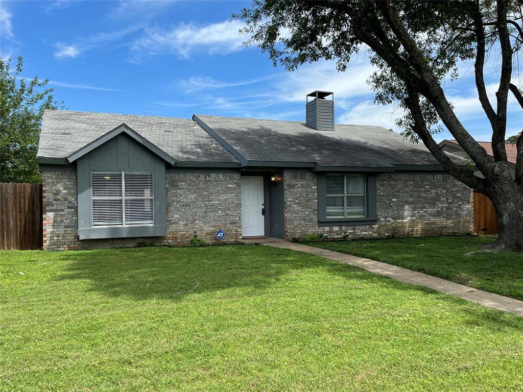 1209 High Country Drive, Garland, TX 75041
