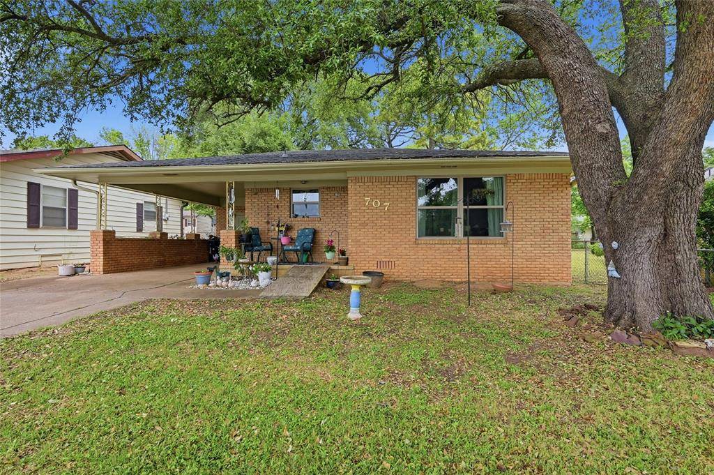 707 W Brock Street, Denison, TX 75020