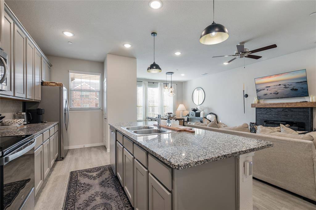 2212 Davenport Drive, Denton, TX 76207