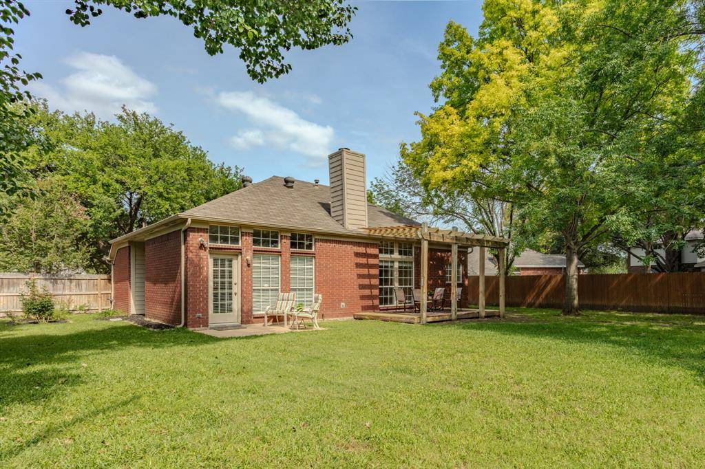 2305 Amhearst Lane, Flower Mound, TX 75028