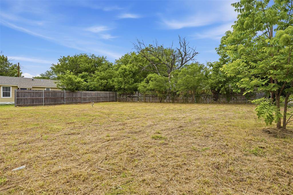 719 N Border Street, Cleburne, TX 76031