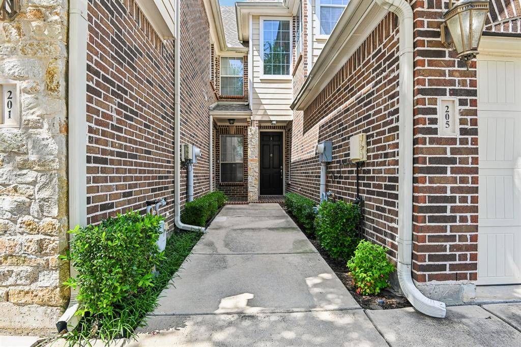 205 Milan Street #2202, Lewisville, TX 75067