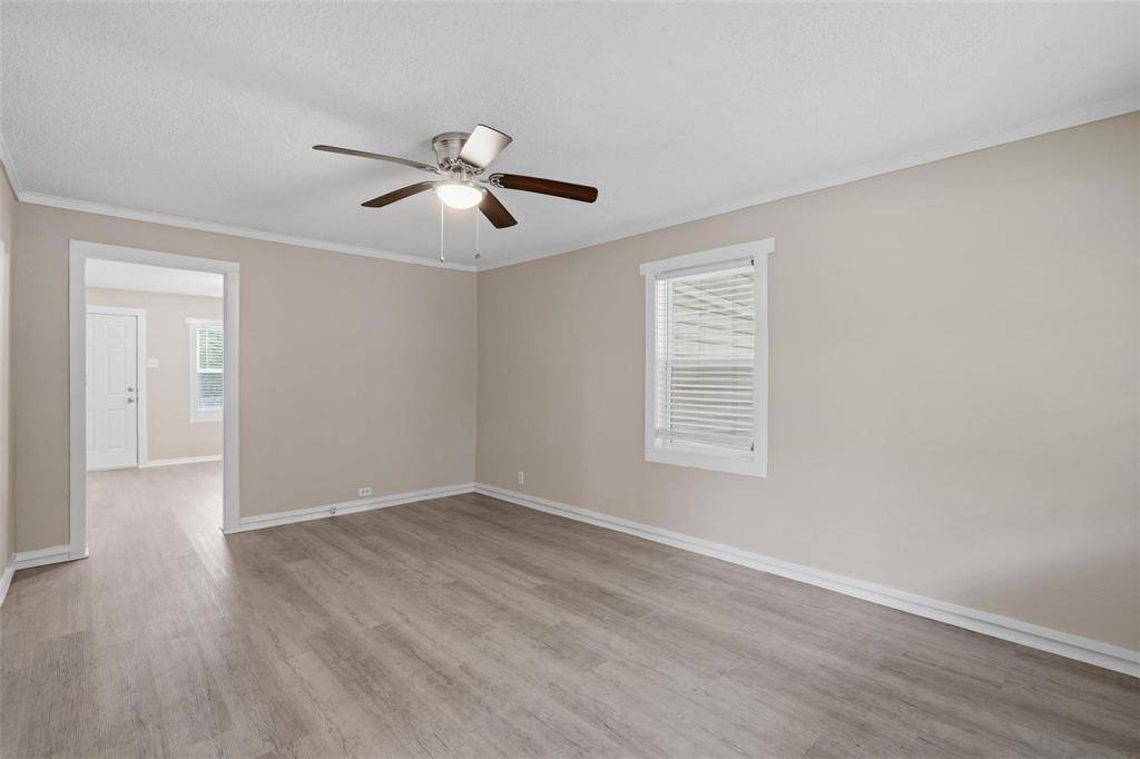 500 E Heron Street, Denison, TX 75021