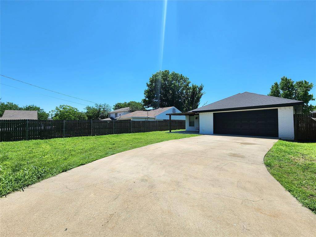10115 Woodlot Drive, Dallas, TX 75217