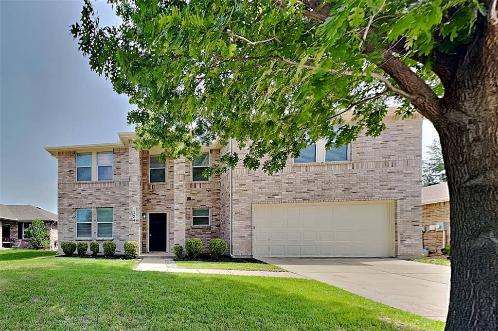 1324 Cherokee Rose Lane, Burleson, TX 76028