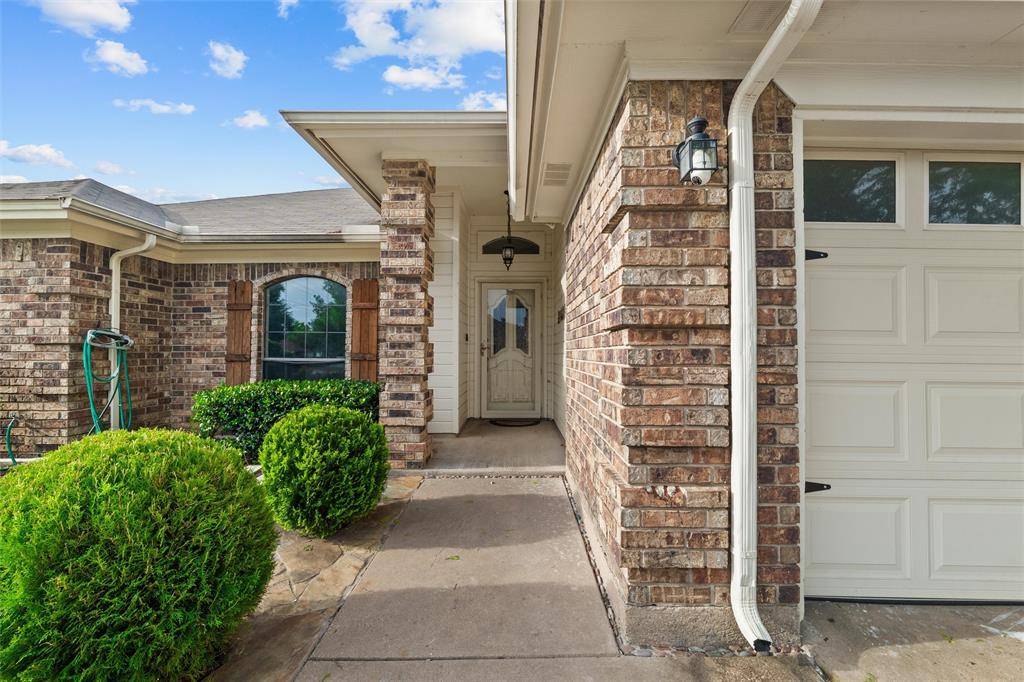 1514 Sayles Avenue, Arlington, TX 76018