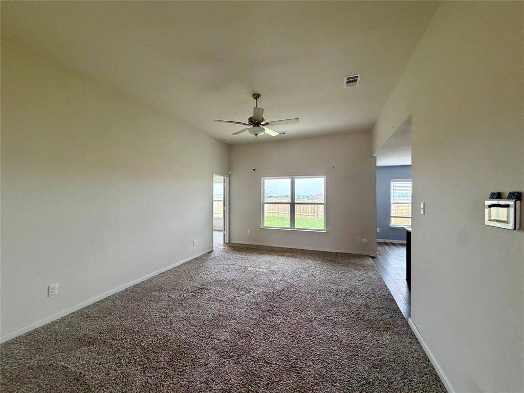 1104 Tiger Lily Lane, Fort Worth, TX 76108