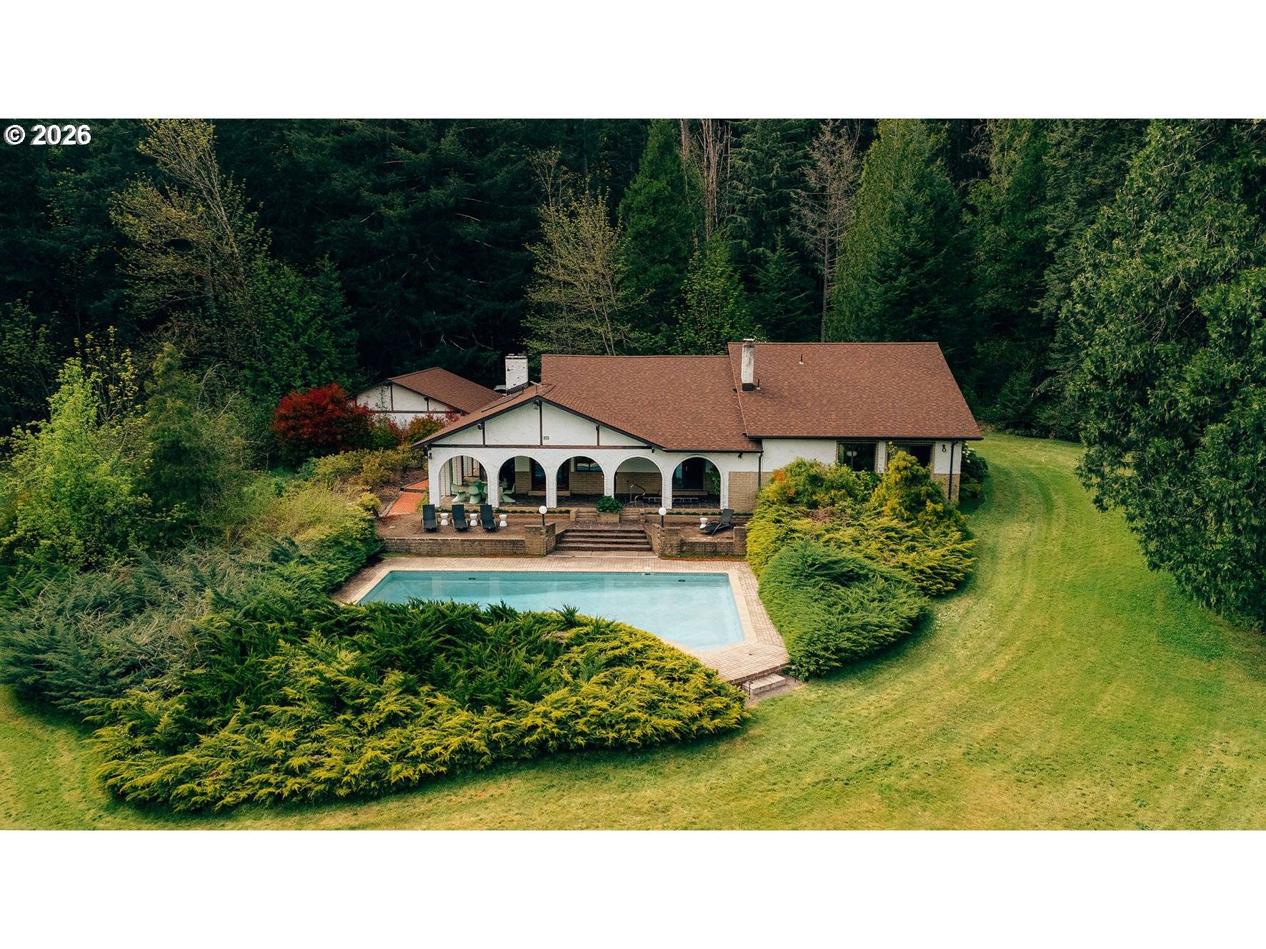 57255 N BANK RD, Mc Kenzie Bridge, OR 97413