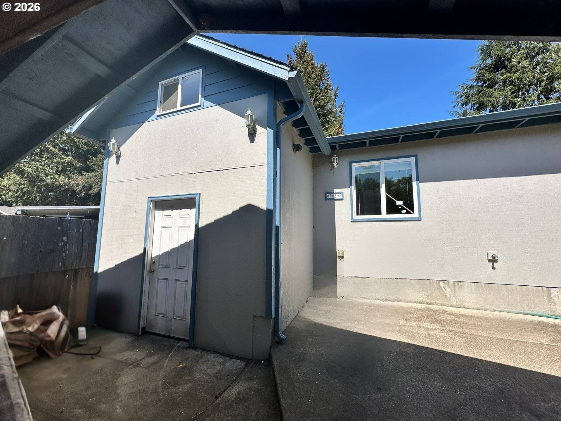 725 N RIVER BEND RD, Otis, OR 97368