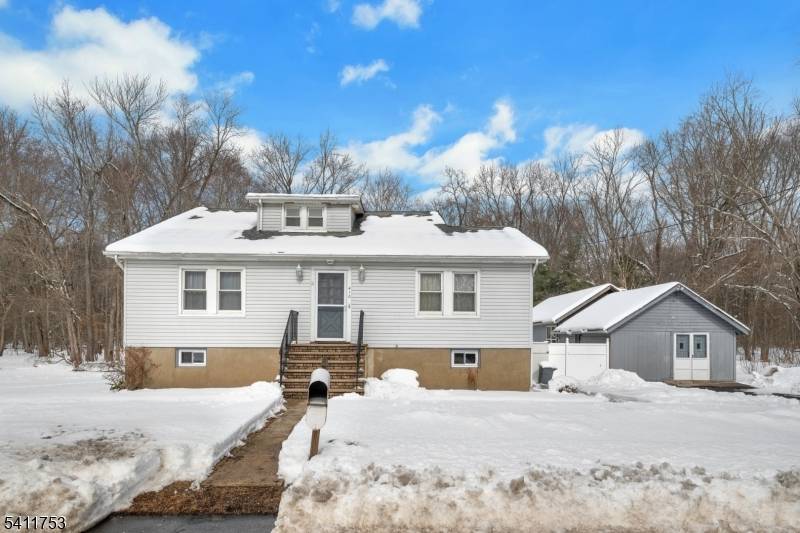 410 Horseneck Rd, Fairfield Twp., NJ 07004