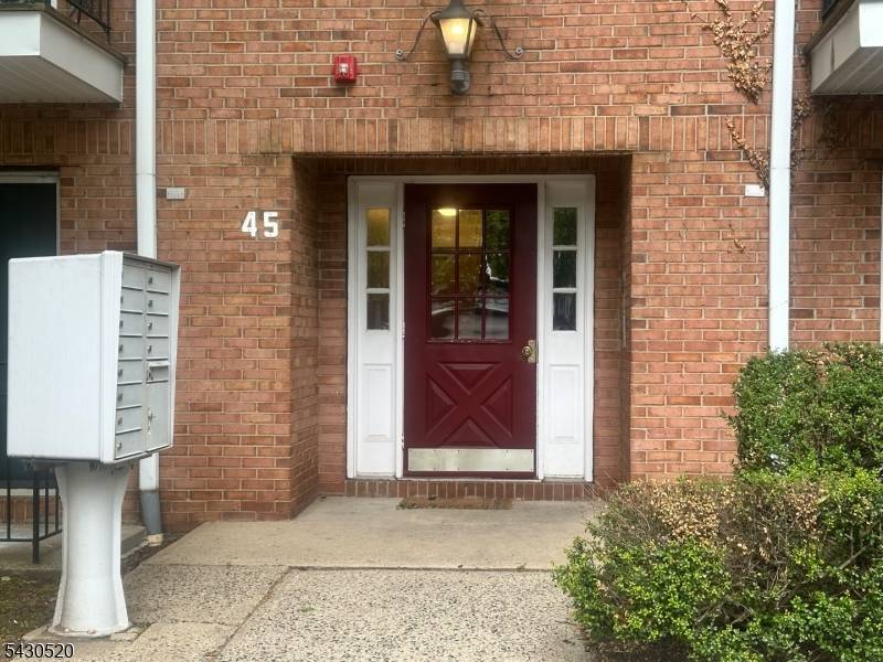 45 John St #3A, Bloomfield Twp., NJ 07003