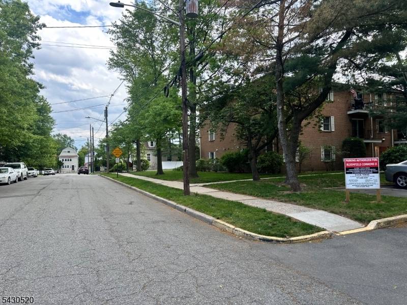 45 John St #3A, Bloomfield Twp., NJ 07003