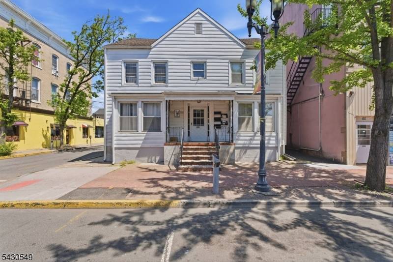 194 Somerset St, North Plainfield Boro, NJ 07060