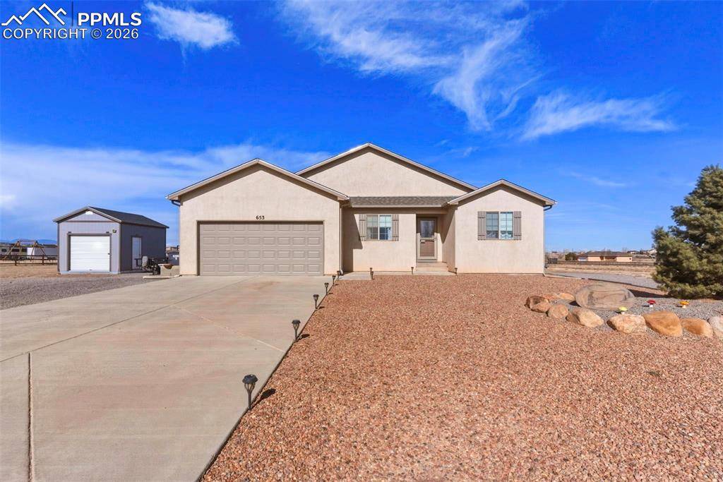 653 E Chaunsey DR, Pueblo West, CO 81007
