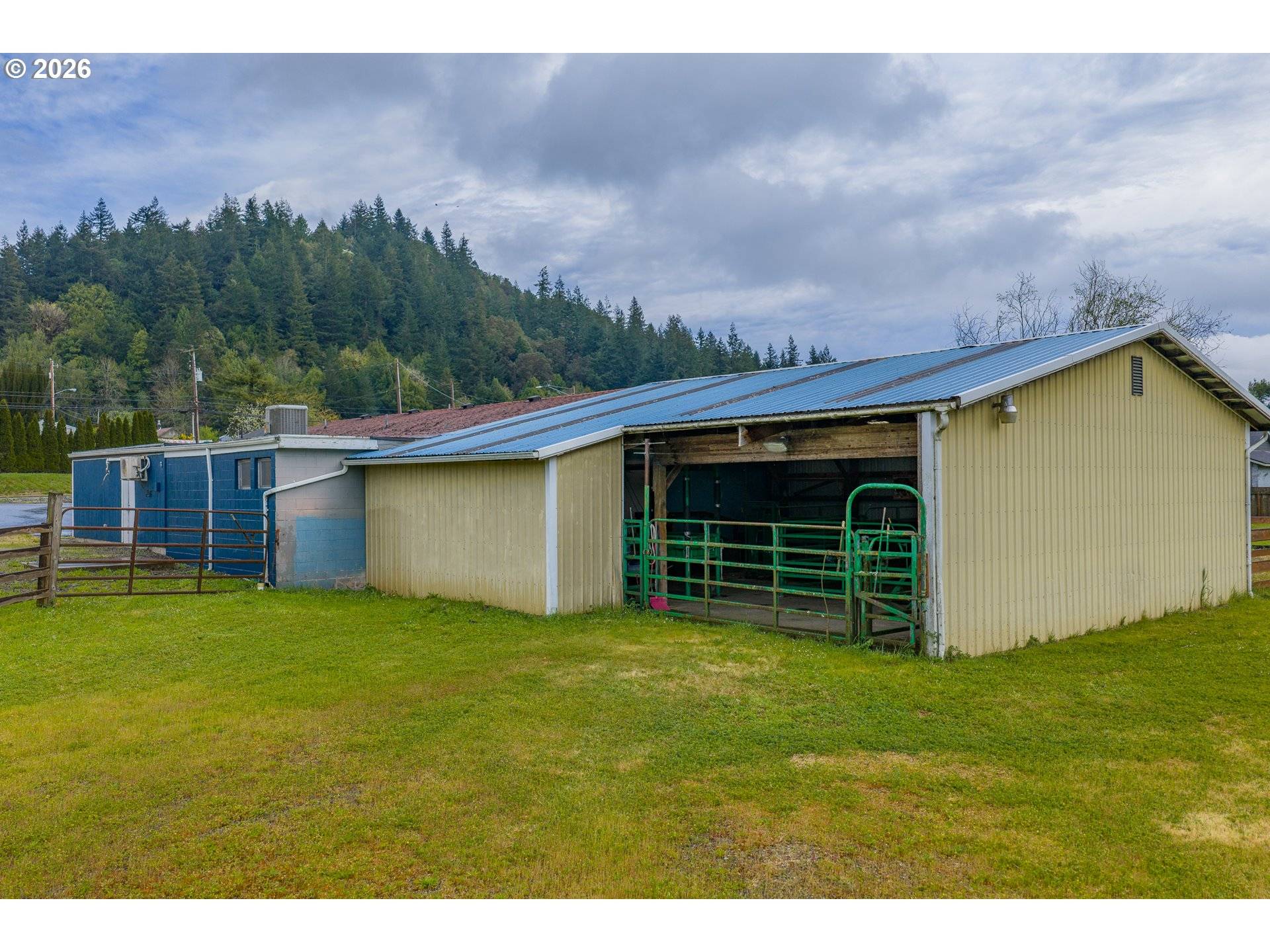 1980 ROSEBURG RD, Myrtle Point, OR 97458