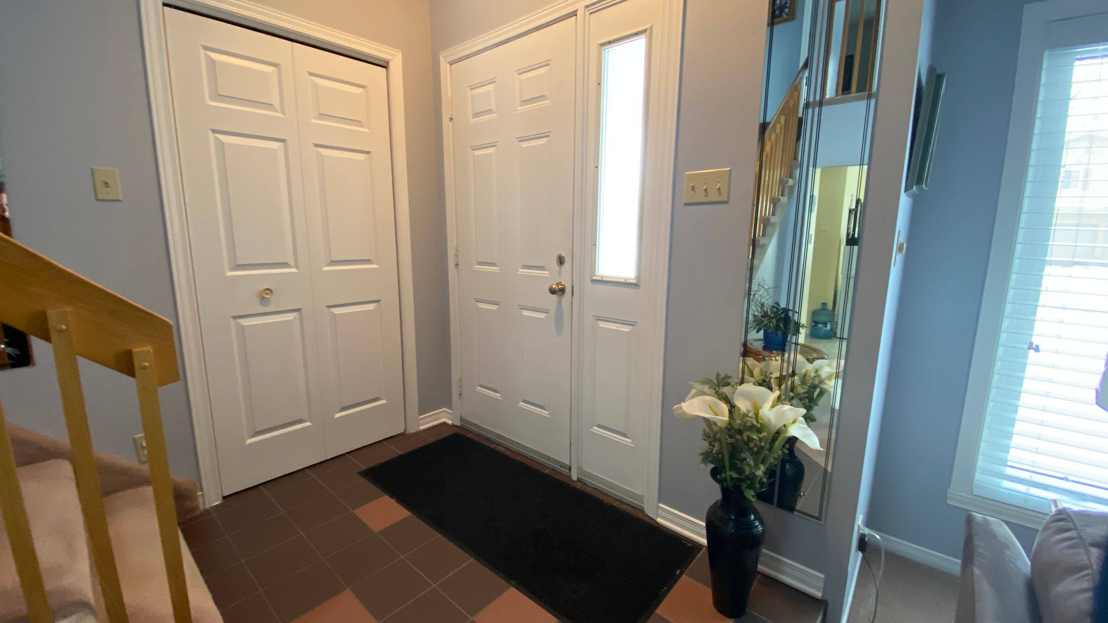 1638 Blakely DR, Cornwall, ON K6J 5L3