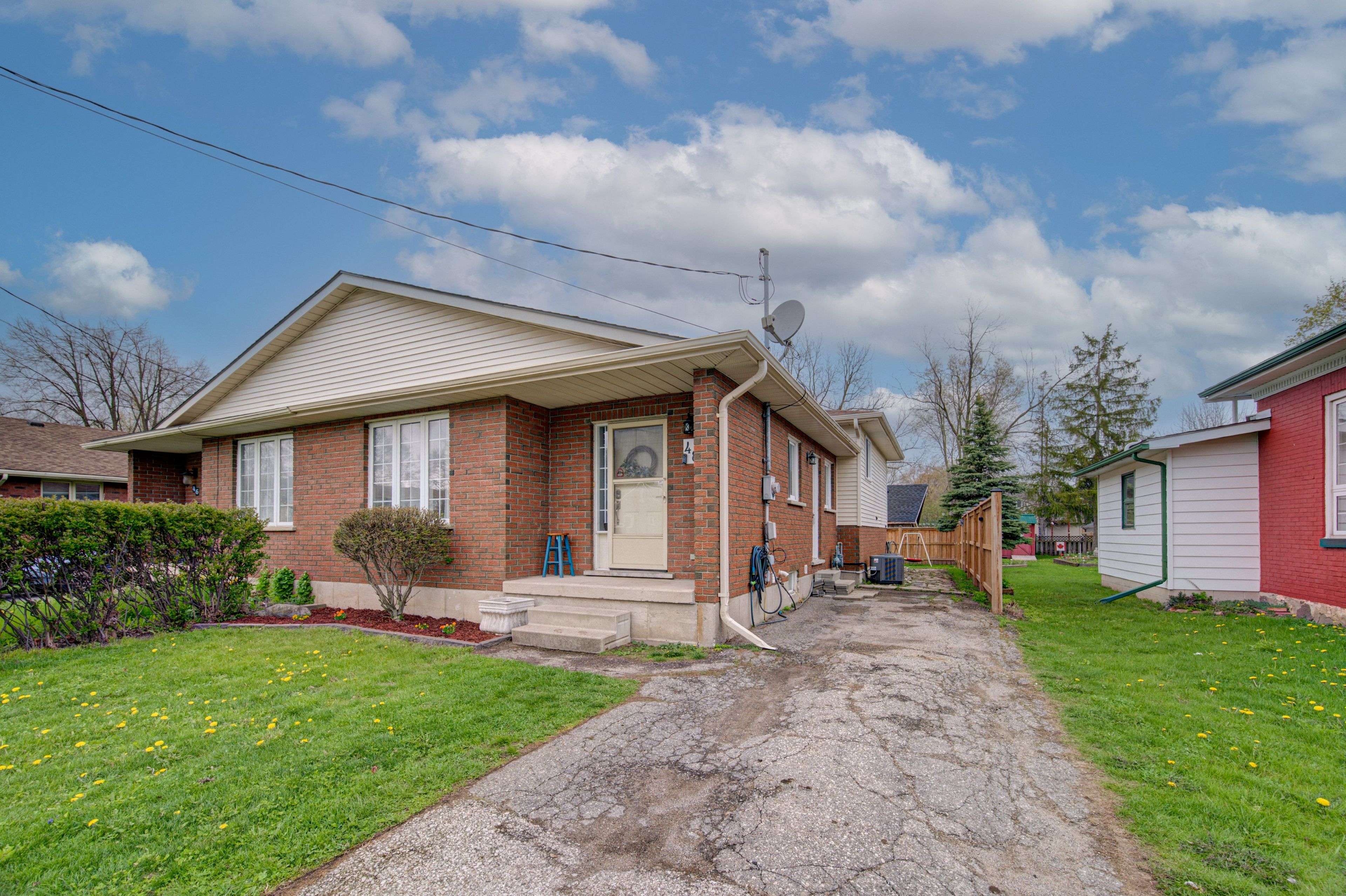 48 Albert ST E, Blandford-blenheim, ON N0J 1S0