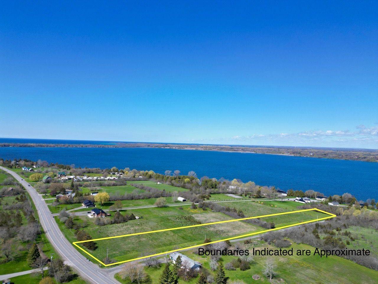 84 Grays LN, Prince Edward County, ON K0K 1P0