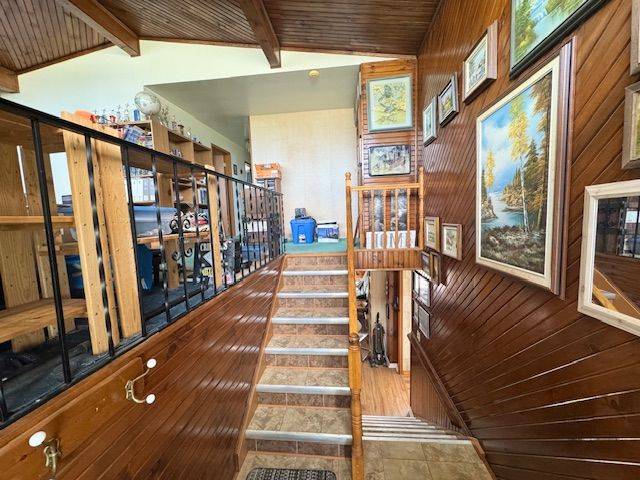 49 7th ST, Hanover, ON N4N 1G3