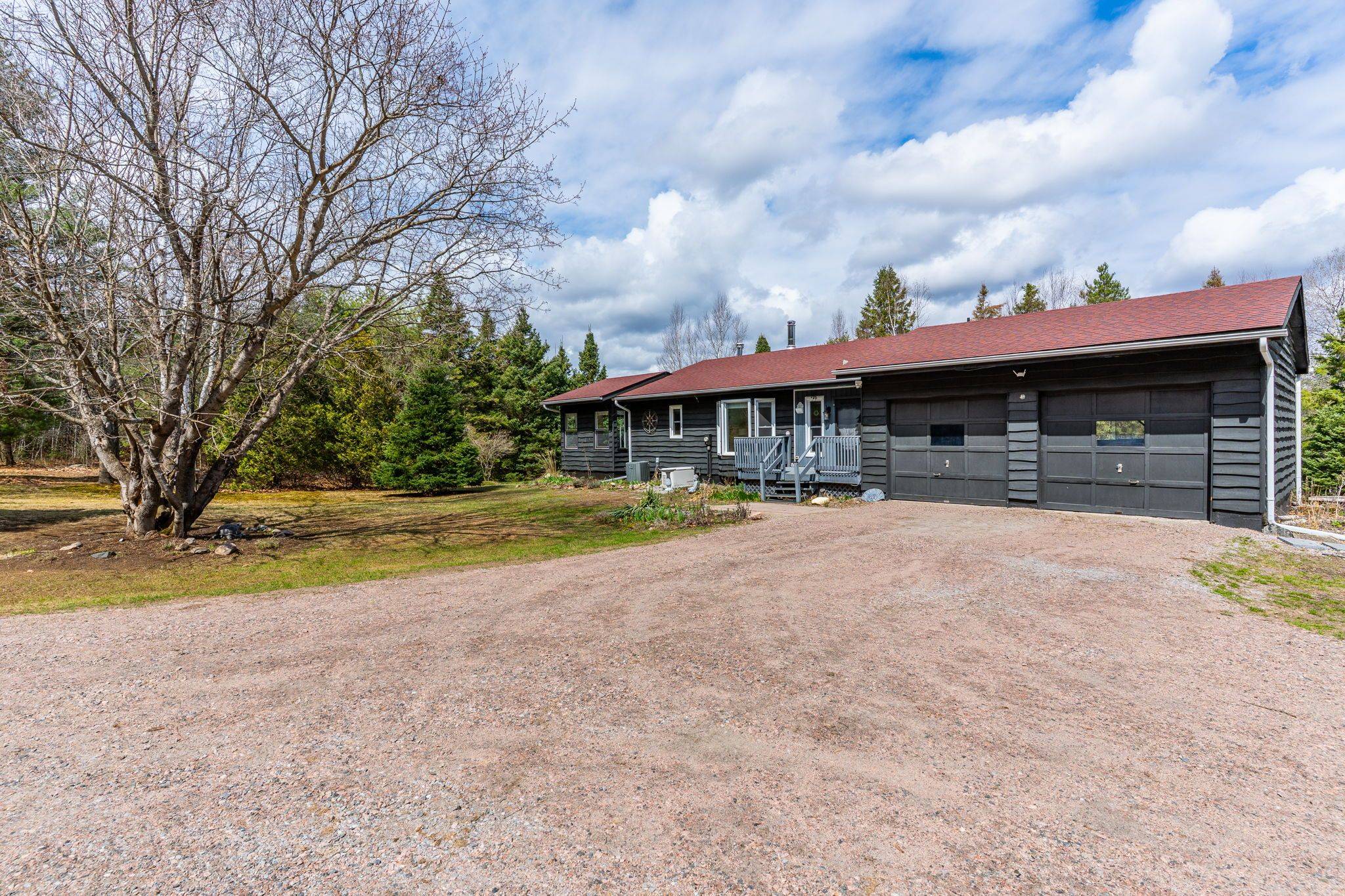 1591 Irondale RD, Highlands East, ON K0M 1X0