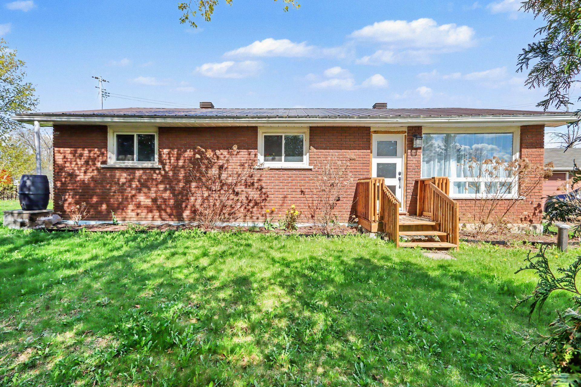 130 Saumure CIR, Drummond/north Elmsley, ON K7A 4S4