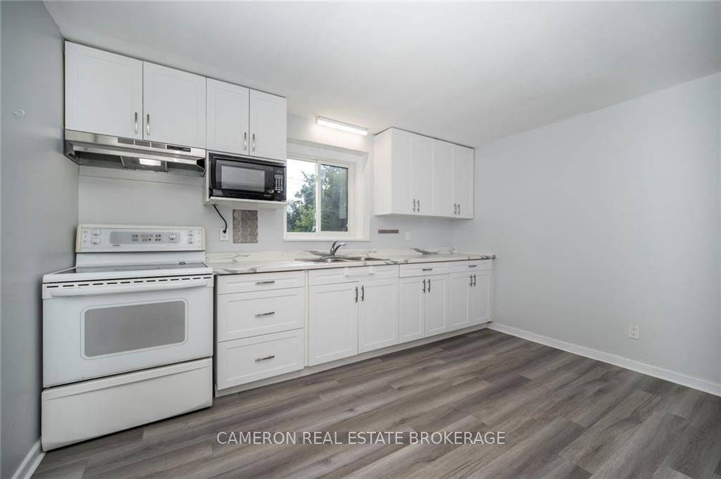 8-8 1/2 Adam Dixon AVE, South Stormont, ON K0C 1P0