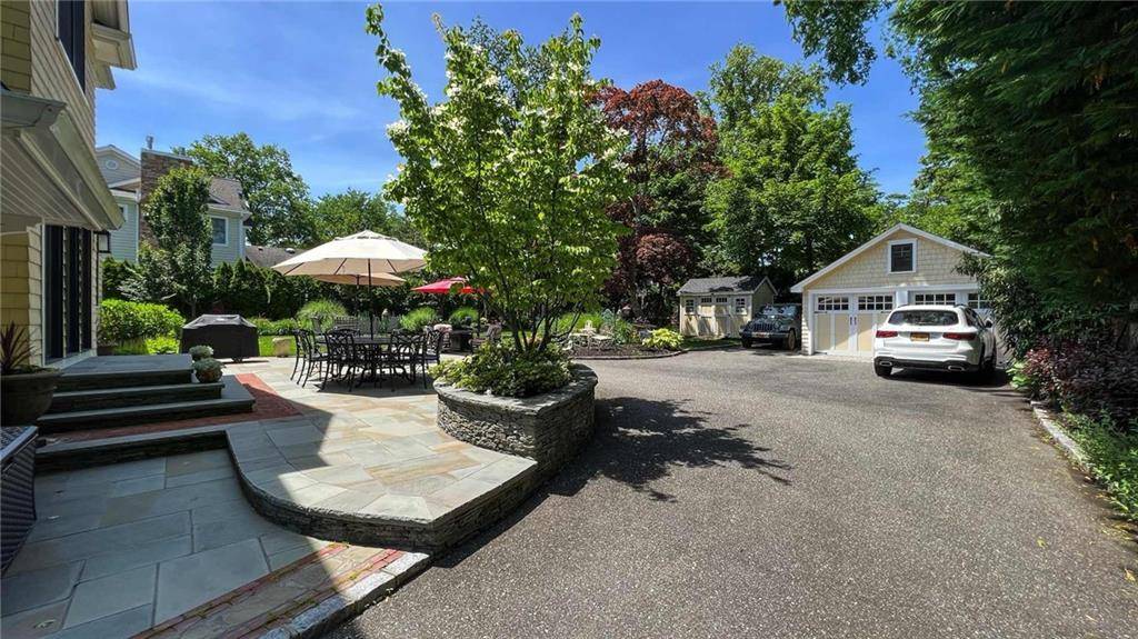 64 Ransom AVE, Other, NY 11579