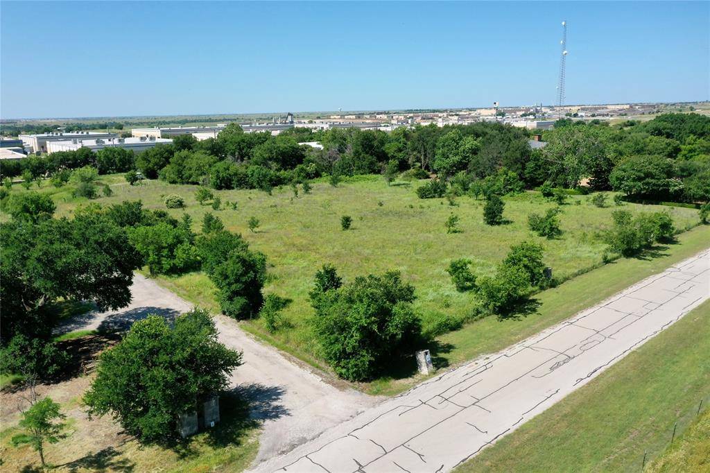 6767 Silver Saddle Road, Fort Worth, TX 76126