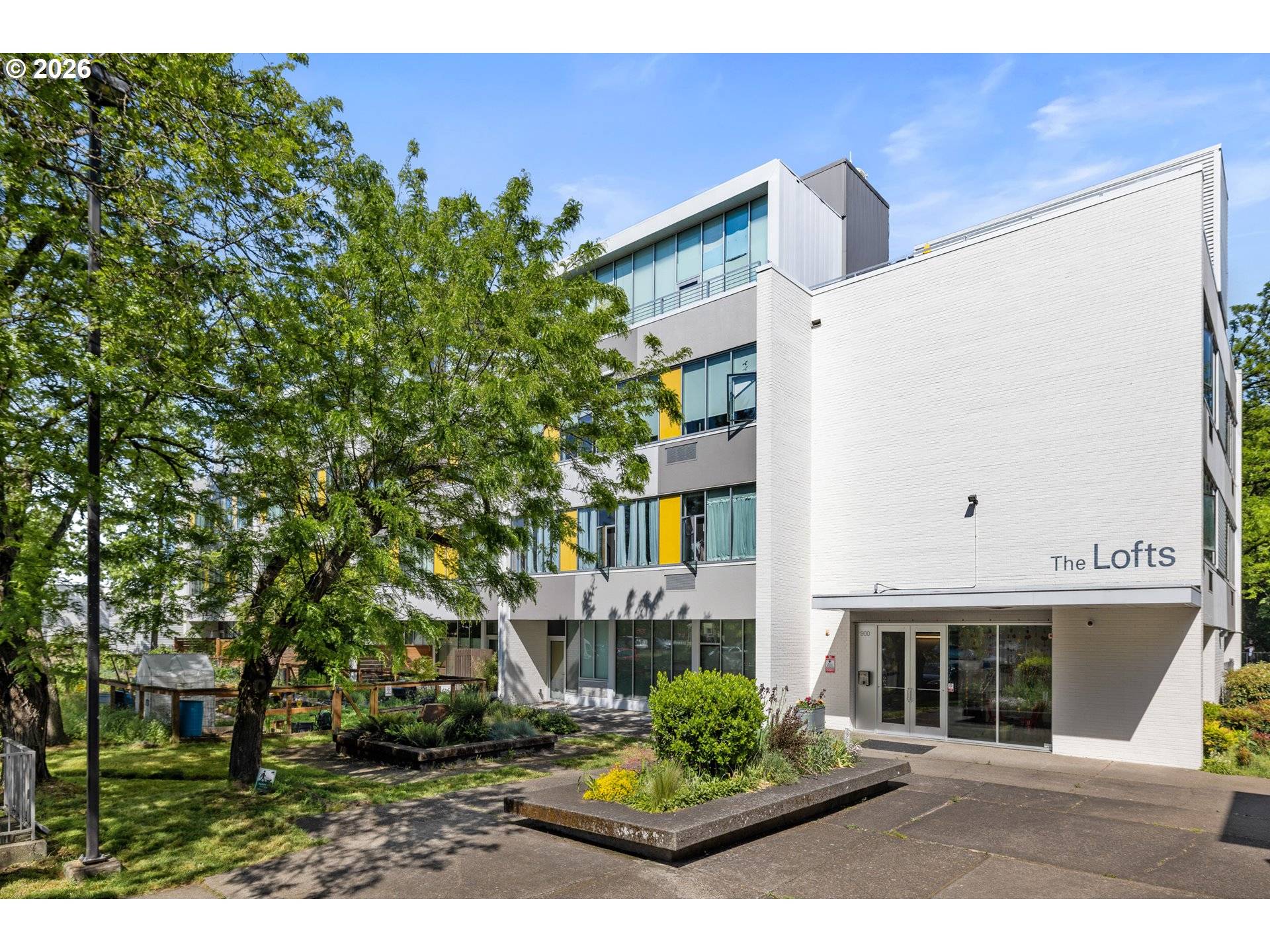 900 NE 81ST AVE #207, Portland, OR 97213
