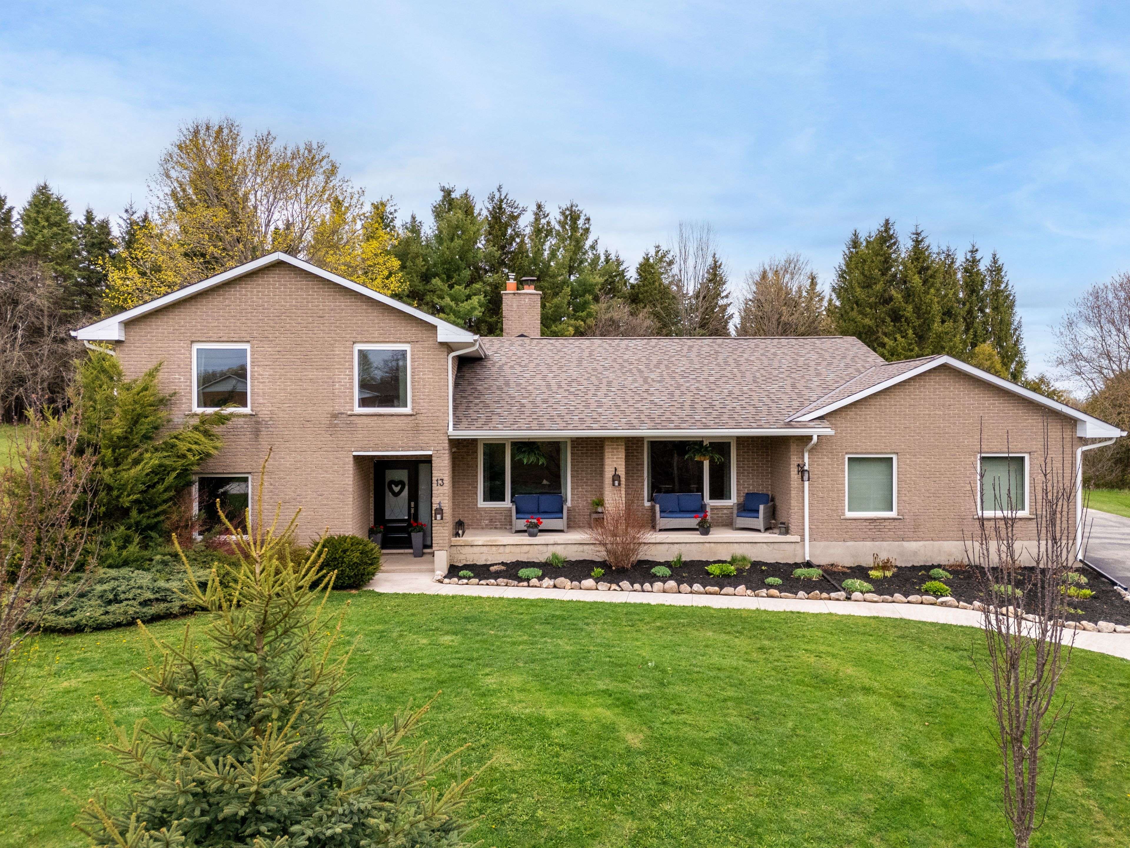 13 Highland DR, Grey Highlands, ON N0C 1E0