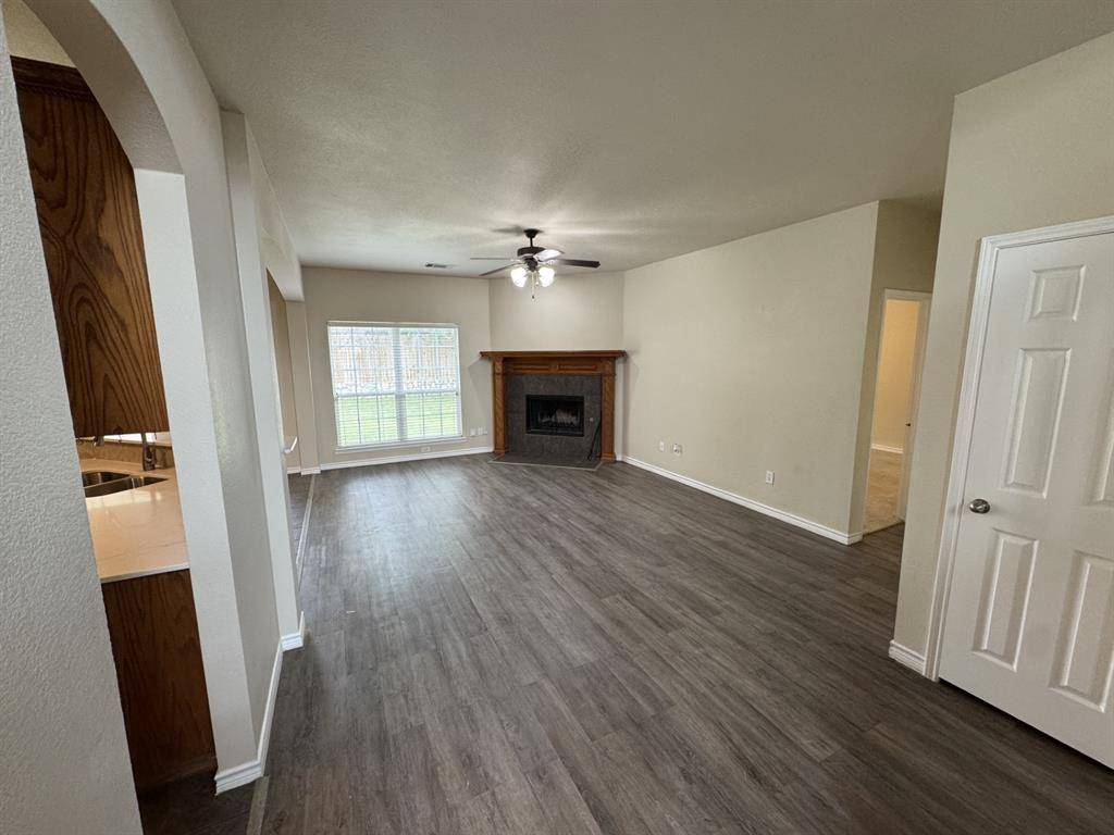 8500 Riverwalk Trail, Mckinney, TX 75070