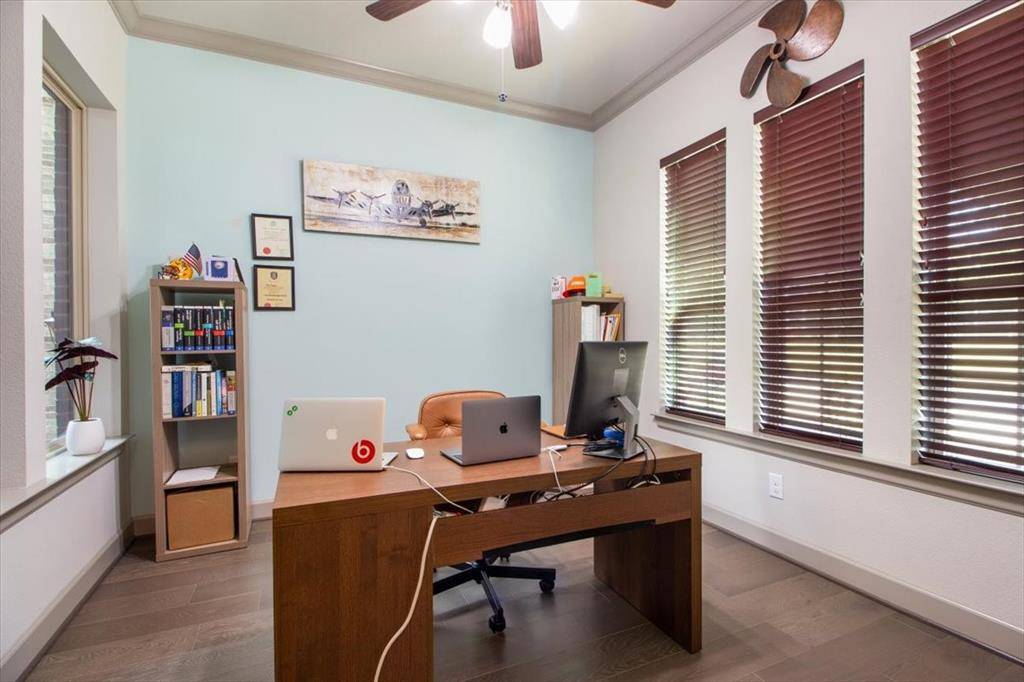 6304 Exeter Avenue, Mckinney, TX 75070