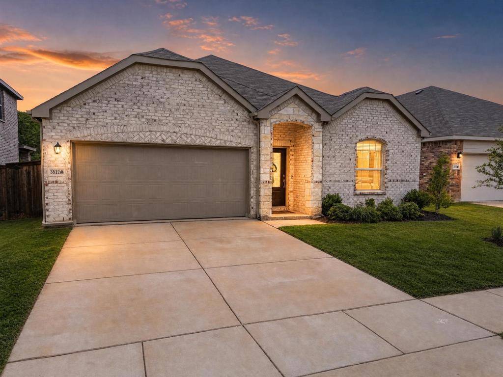 3512 Maroon Creek Road, Aubrey, TX 76227