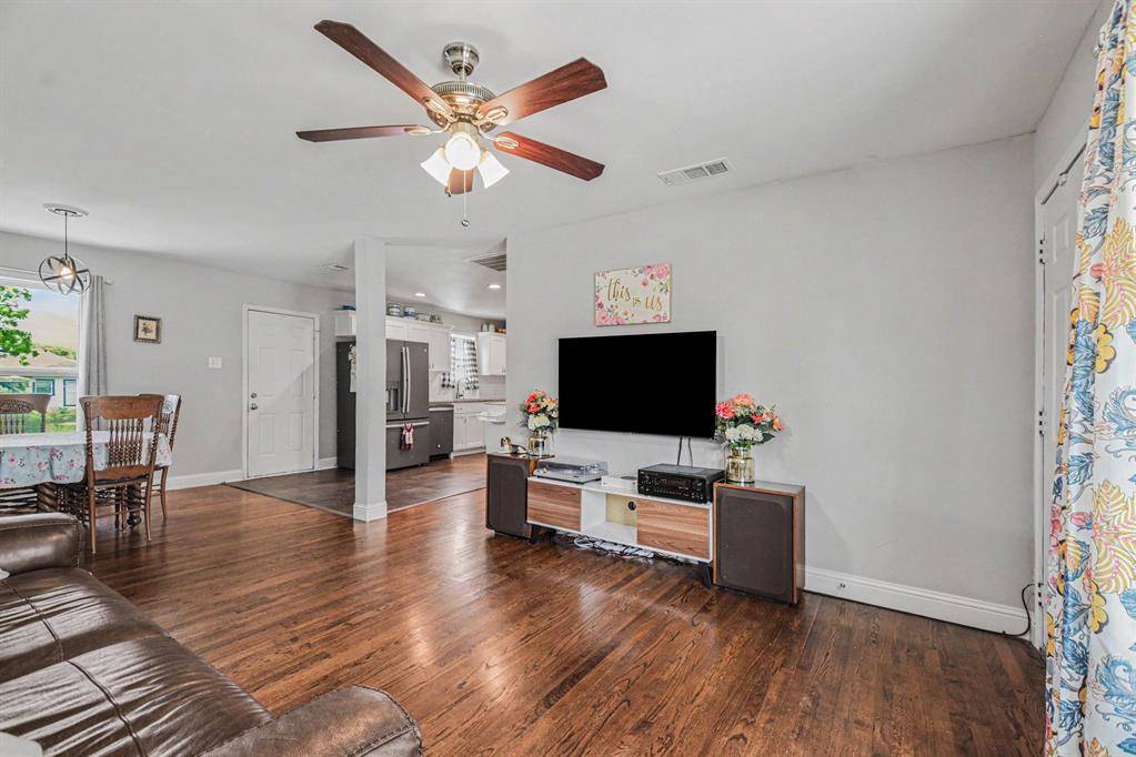 1653 Murray Drive, Garland, TX 75042