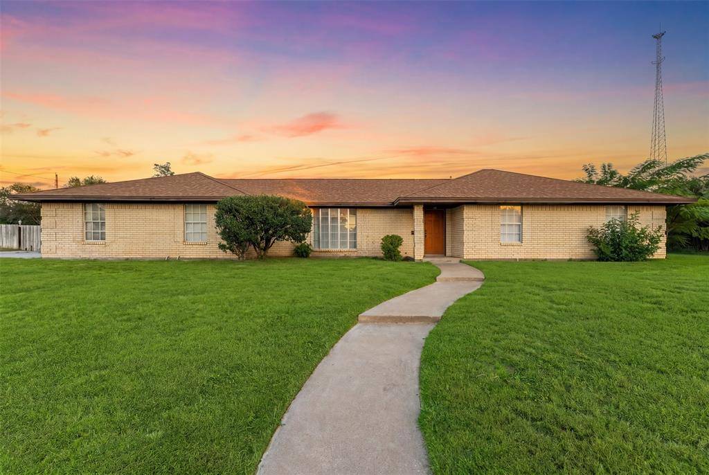 1825 Mahalia Drive, Waco, TX 76705
