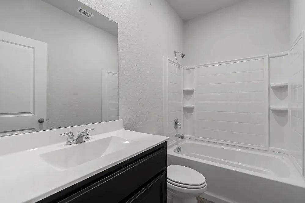 6212 Blacksmith Avenue, Fort Worth, TX 76179