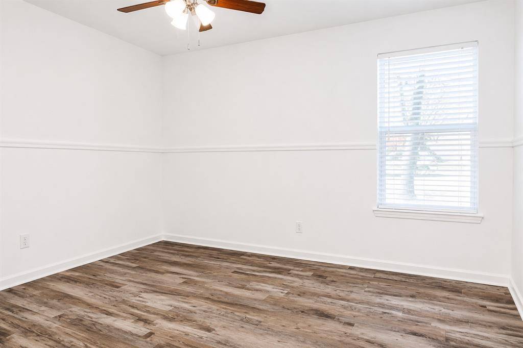 2811 Ravens Court, Arlington, TX 76001