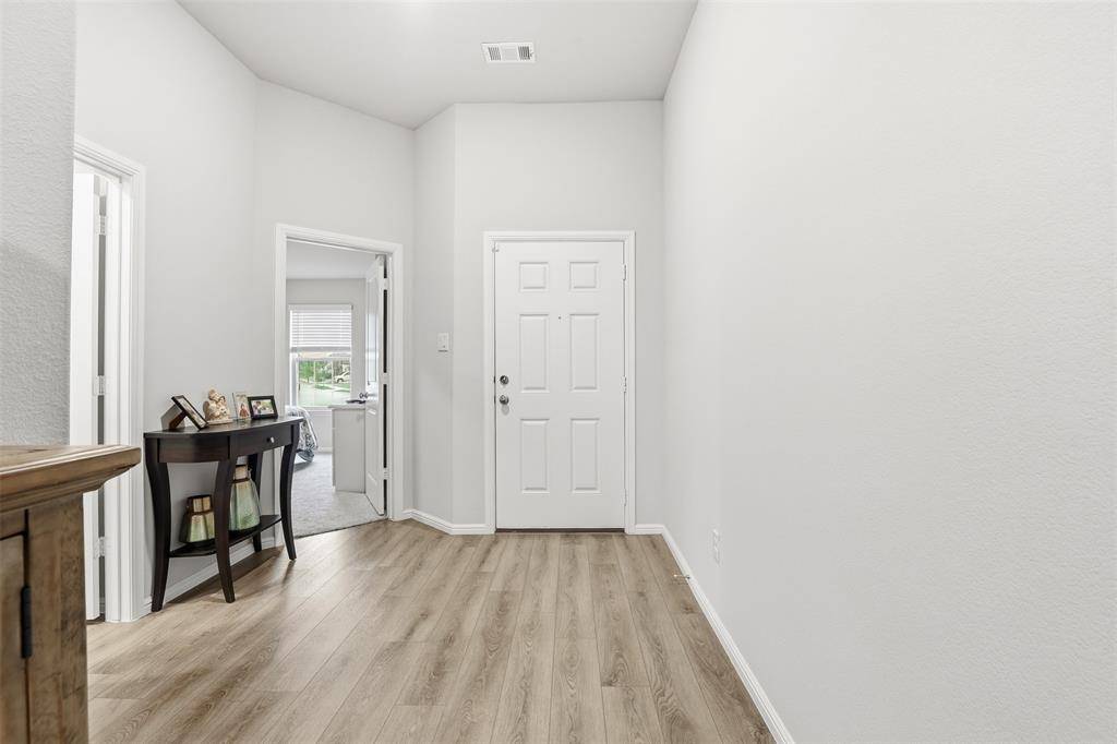 3313 Redbud Flower Trail, Prairie Ridge, TX 76084