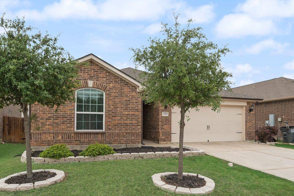 1911 Pilot Point Way, Princeton, TX 75407
