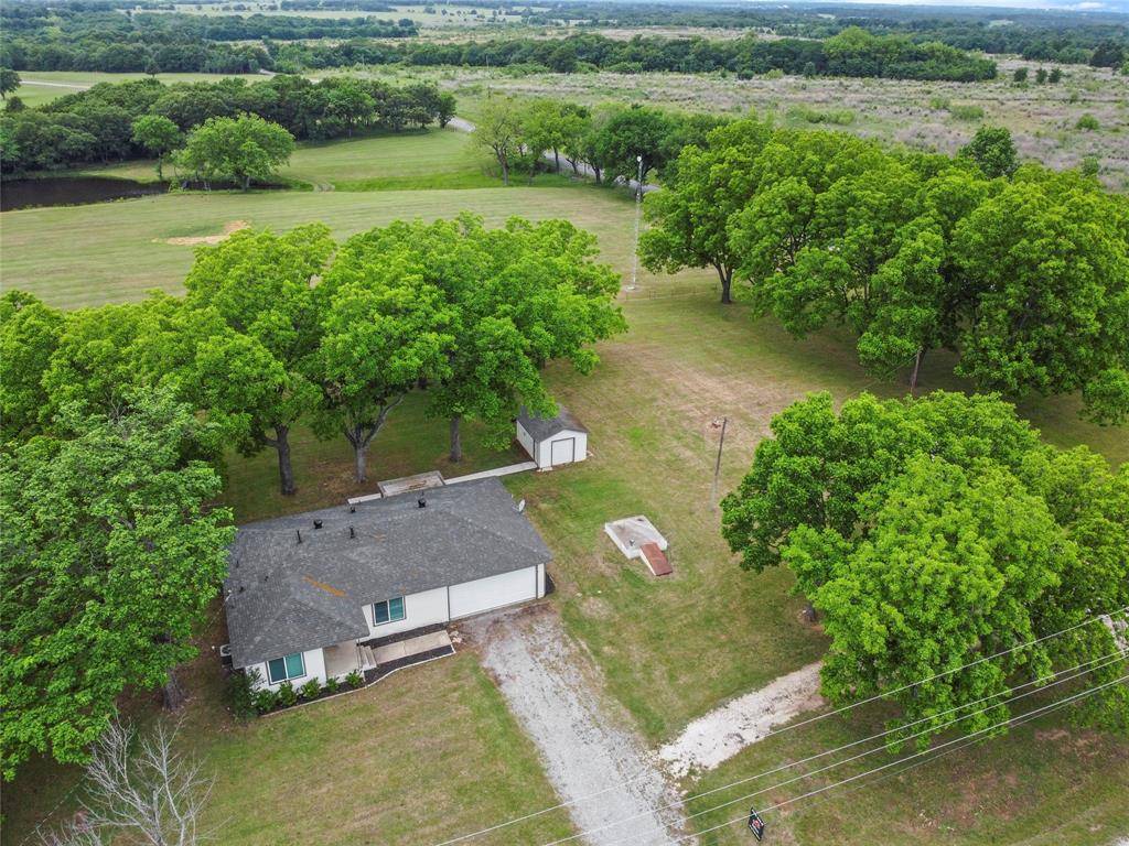 341 Reast Road, Whitesboro, TX 76273