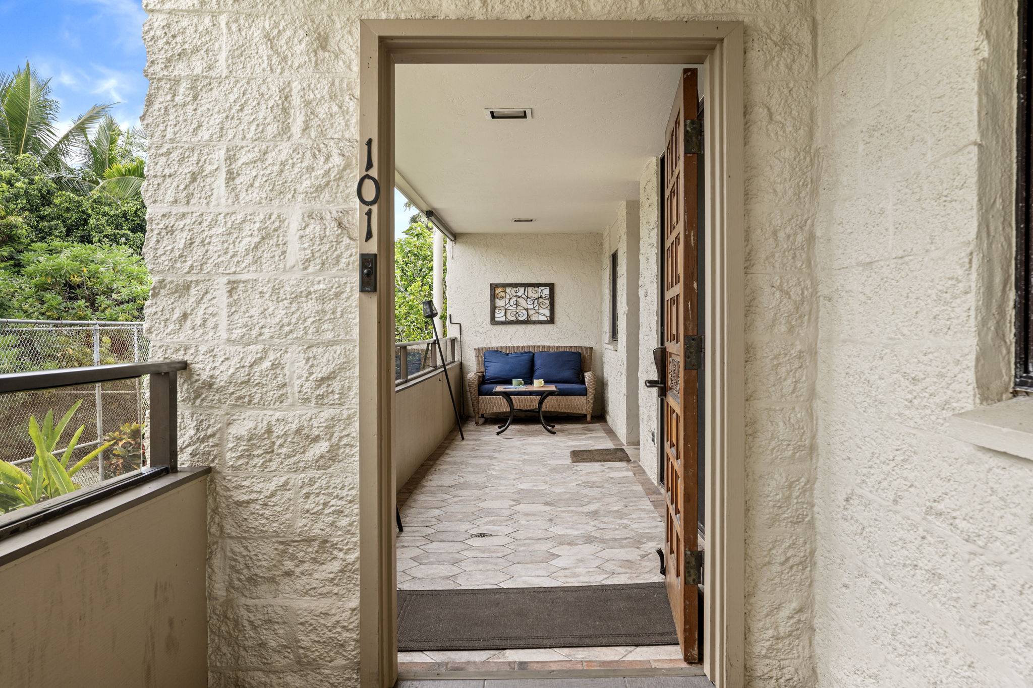 76-6225 ALII DR #101, Kailua Kona, HI 96740