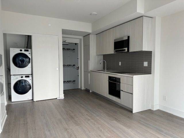 8 Cumberland ST #1001, Toronto C02, ON M4W 0B6